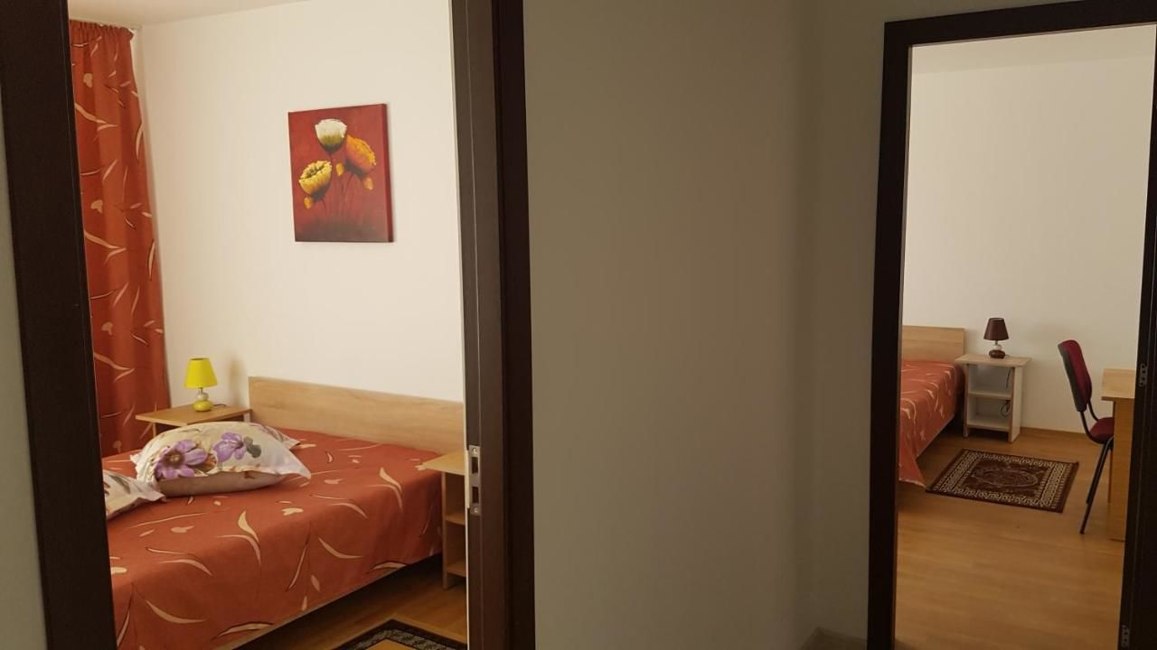 Гостевой дом Casa Rustica Apart & Rooms Cîmpineanca